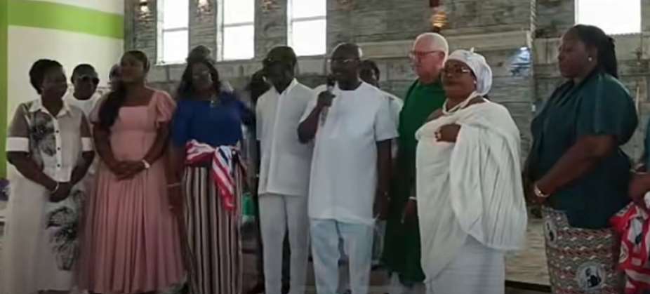 Bawumia donates GH¢50,000 to support St. Jude Catholic Church at Weija