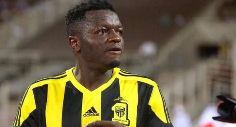 Sulley Muntari eyeing a move to Europe on transfer deadline day