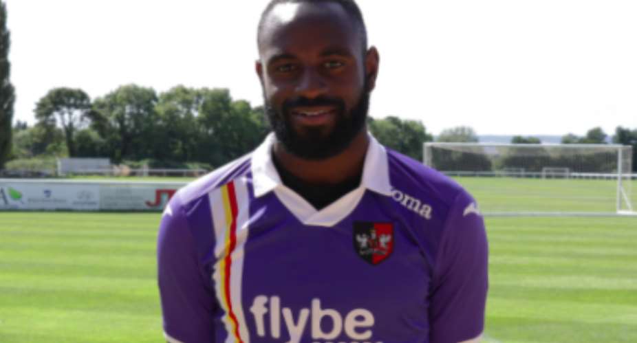 Ghanaian midfielder Hiram Boateng joins English side Exeter City from Crystal Palace