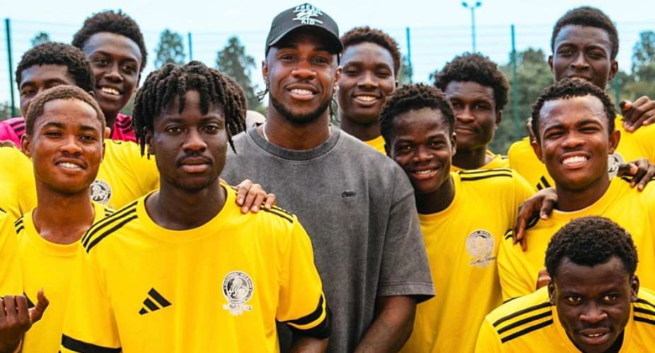 Samba Stars: Michail Antonio helps Ghanaian academy chase Premier League dreams