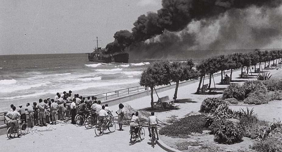 The Altalena on fire after it was struck by a shell off the coast of Tel Aviv, on June 22, 1948. -  Wikimedia Creative Commons