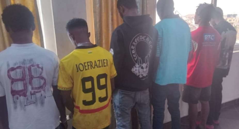 Police arrest six suspected members of armed robbery syndicate in Ashanti Region