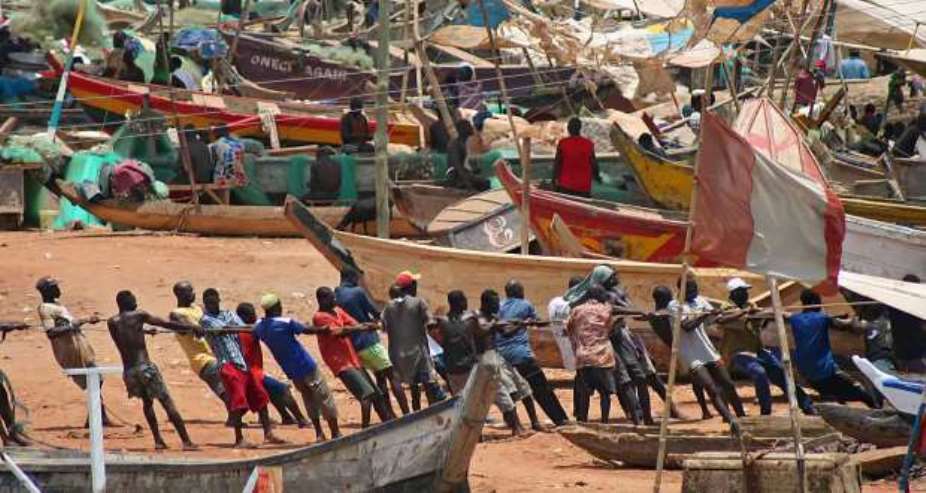 Elmina fishermen apologise for engaging in light fishing; set to meet Hawa Koomson today