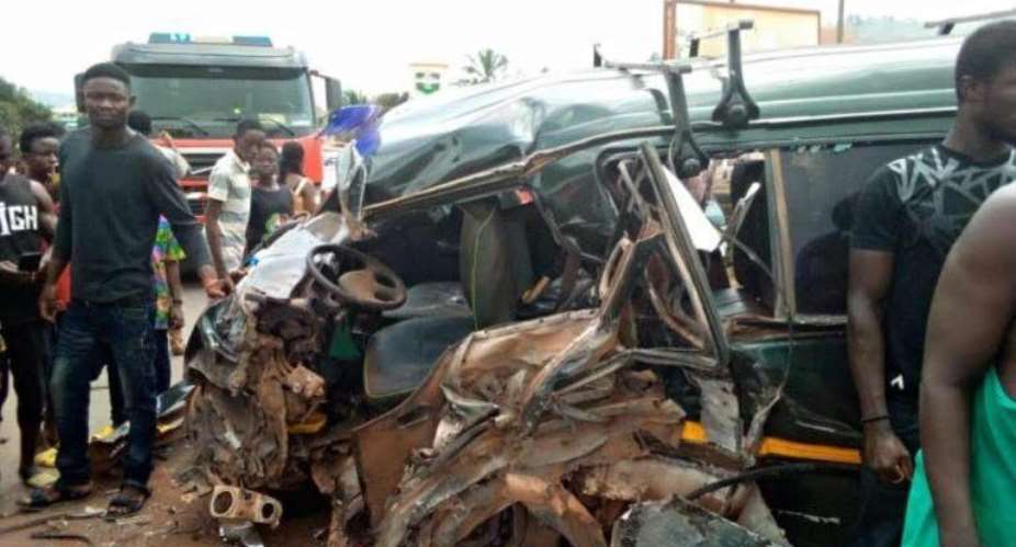 One dead, 12 injured in accident at Brahabebome