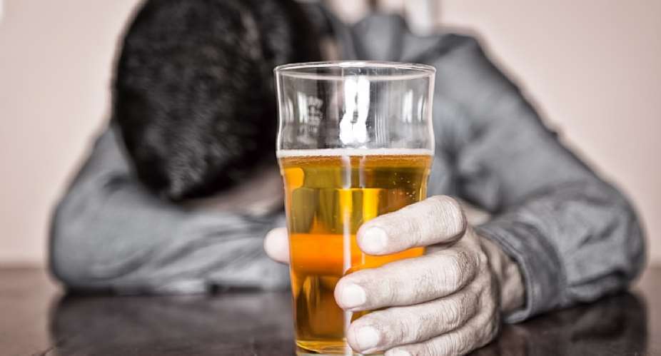6 Indicators You Are Drinking Too Much Alcohol