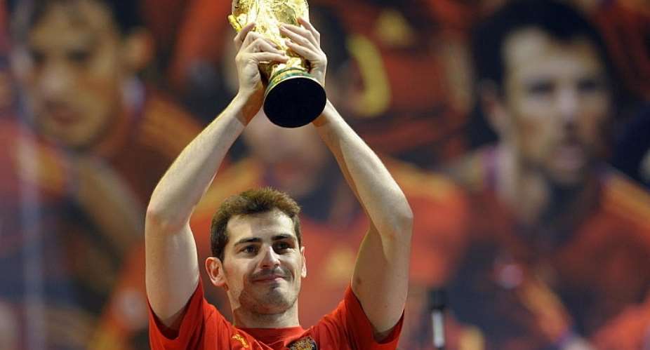 Real Madrid legend Iker Casillas says adios to football
