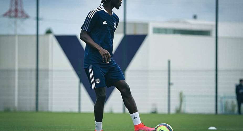 Ghana defender Gideon Mensah begins pre-season with new club FC Bordeaux