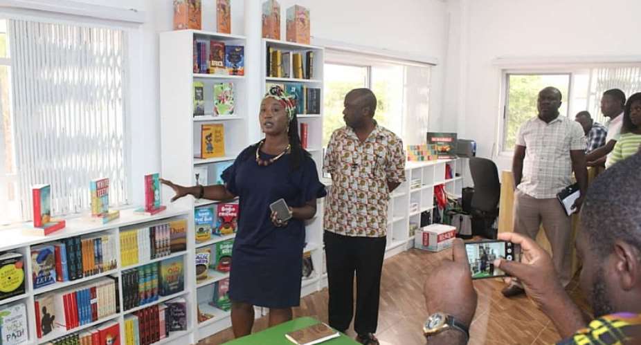 West Blue Prioritises Reading As It Undertakes e-Ananse Libraries