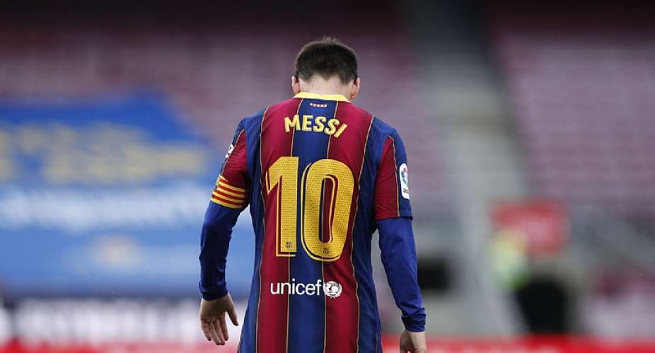 Official: Lionel Messi leaves Barcelona as a free agent