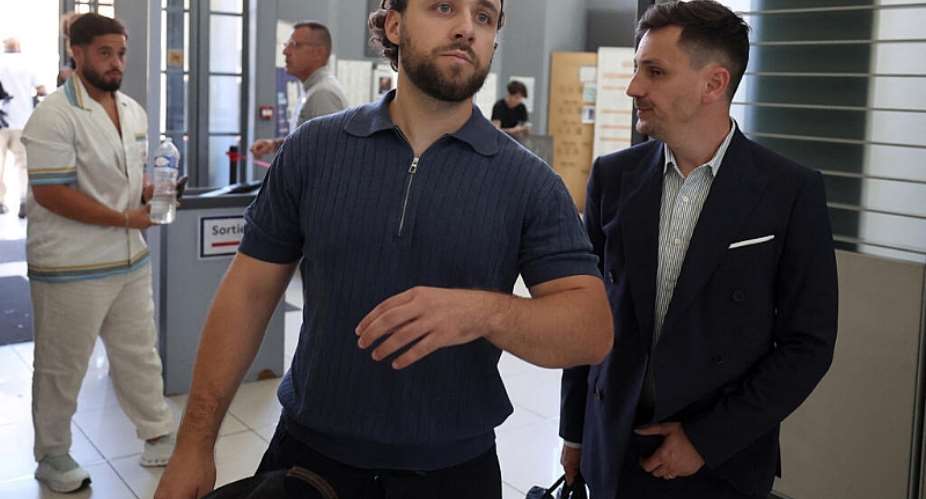 French streamer Owen Cenazandotti, known as Naruto, arrives at the courthouse of Nice, French riviera, for the opening of his trial, along with fellow streamer Safine Hamadi, known as Safine, on July 6, 2026. -  Valery Hache, AFP