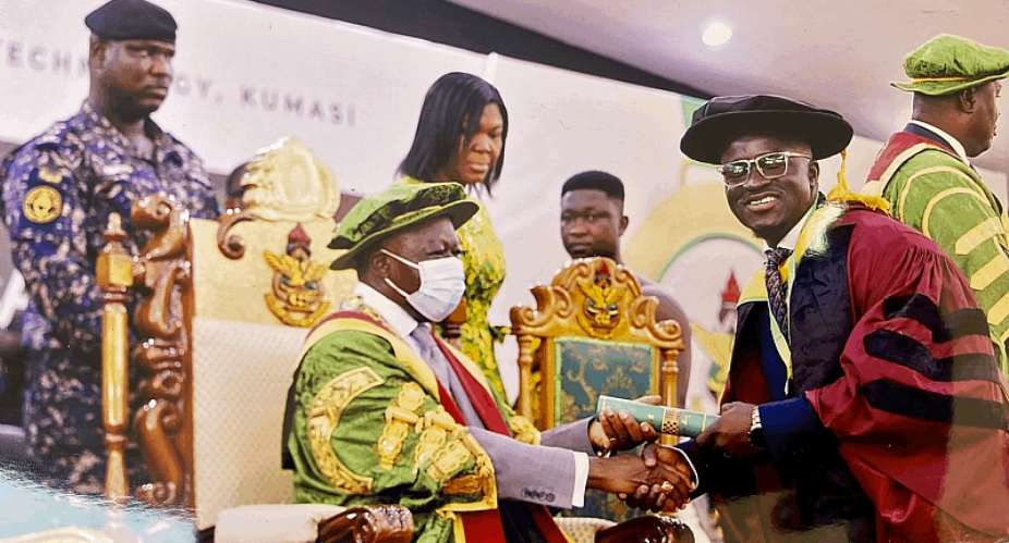 The aim was to give the King, my grandfather, a firm handshake. Or to take a firm handshake from him?