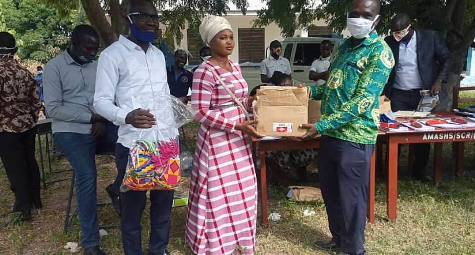 COVID-19: University Of Ghana Student Donates To Alma Mater Amanten SHS