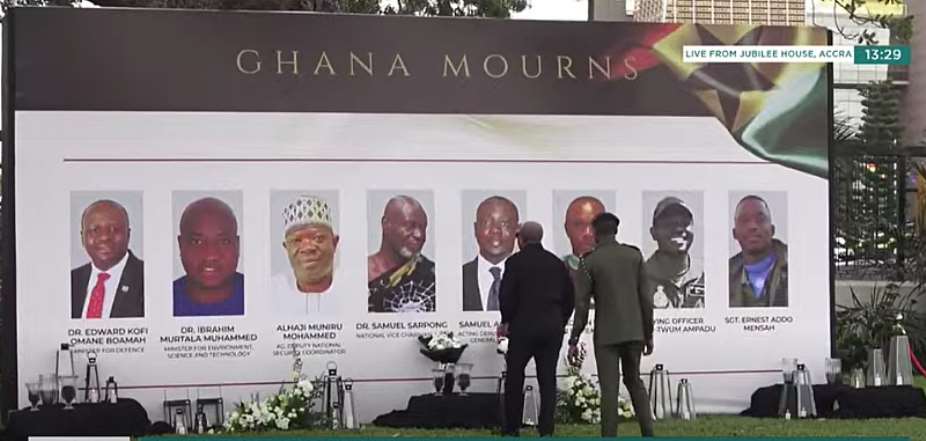 Presidency holds flower laying ceremony for 8 victims of helicopter crash