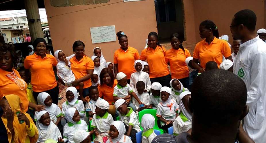 Modern Women Of Wisdom Donates To Orphanage