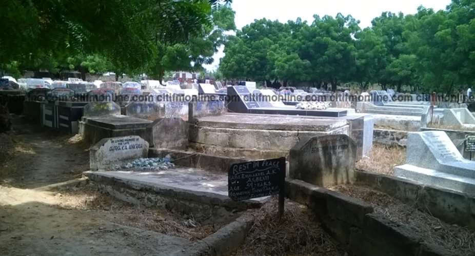 Sekondi-Takoradi residents angry over closure of cemetery