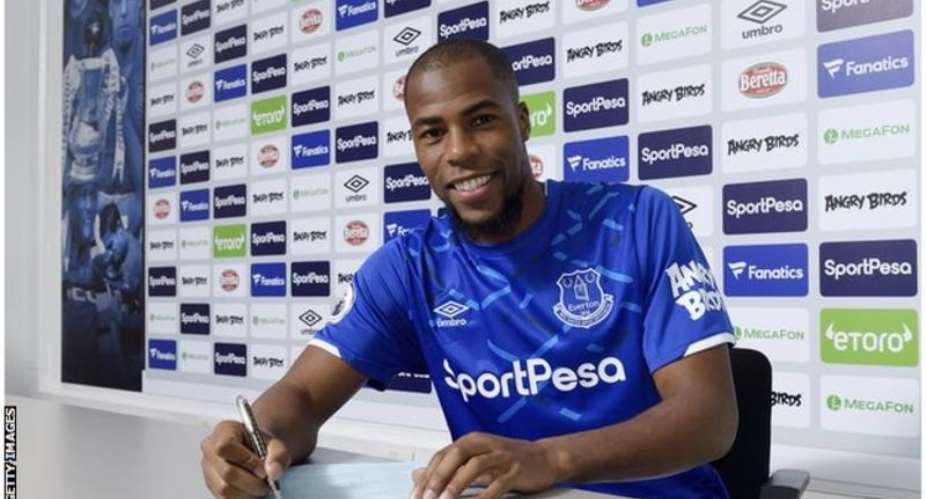 Djibril Sidibe Joins Everton From Monaco