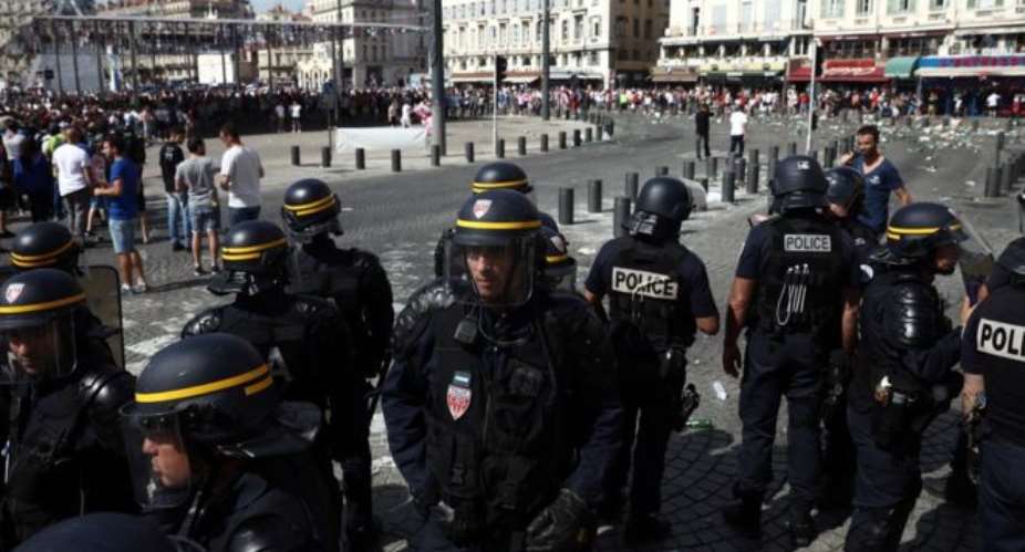 150 Russians behind Euro 2016 violence – French prosecutors