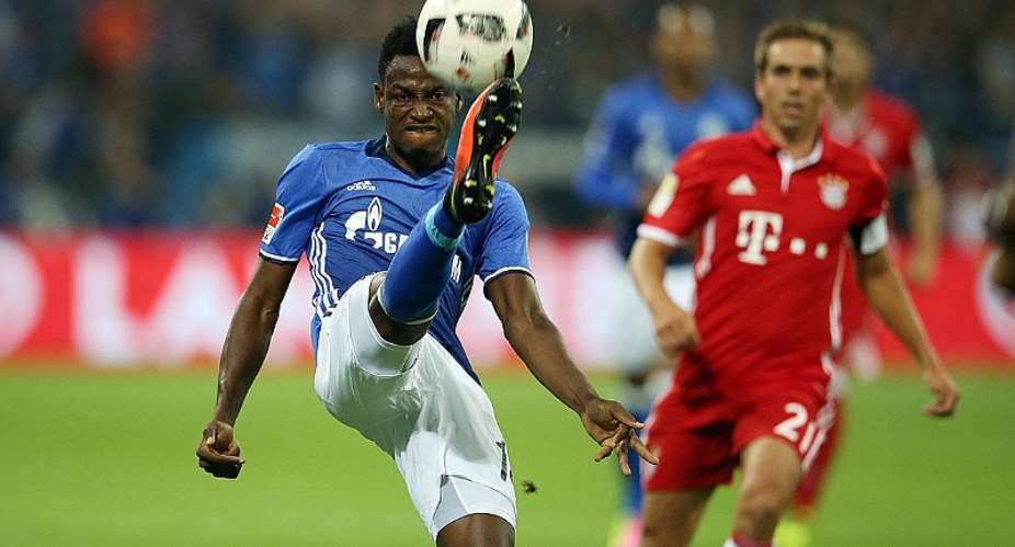 Twitter reacts to Baba Rahman's EXPLOSIVE performance against Bayern Munich