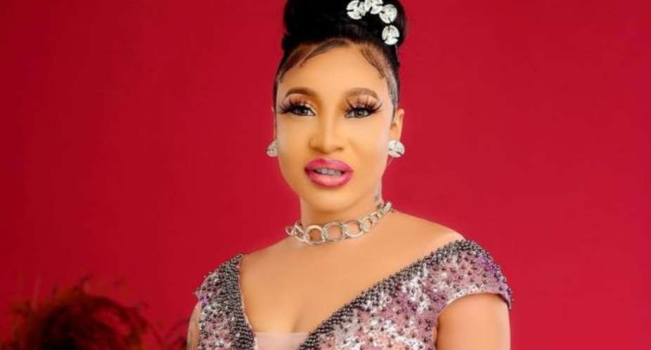 Check out actress Tonto Dike's sad letter to her mother who died 32 years ago