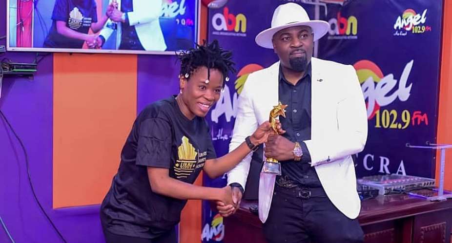 Merqury Quaye adjudged Ultimate Entertainer of the year by Universal Meritorious Honors