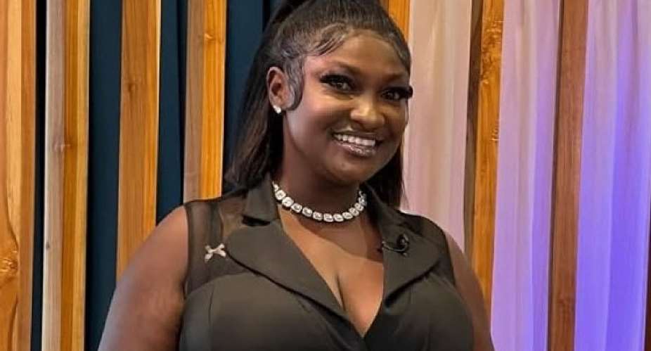 “Stonebwoy should understand that it’s a game and a business, and that’s how it will always be” — Abena Moet
