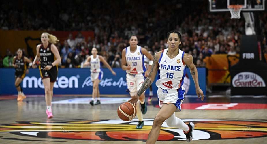 Frances forward #15 Gabby Williams during the 2026 FIBA Womens Basketball World Cup semi-final match between France and Germany in Berlin on September 12, 2026. -  Tobias Schwarz, AFP