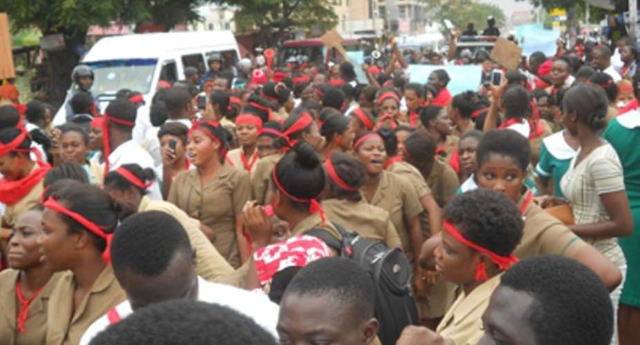 Trainee midwives to embark on demo against govt on Sept 19