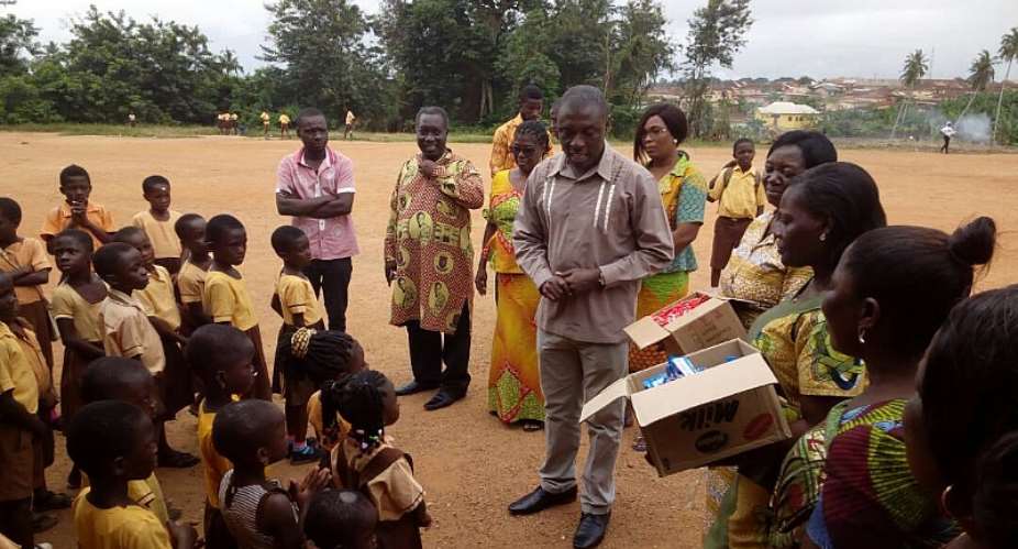 Gomoa East DCE urged parents to take advantage of Free SHS policy