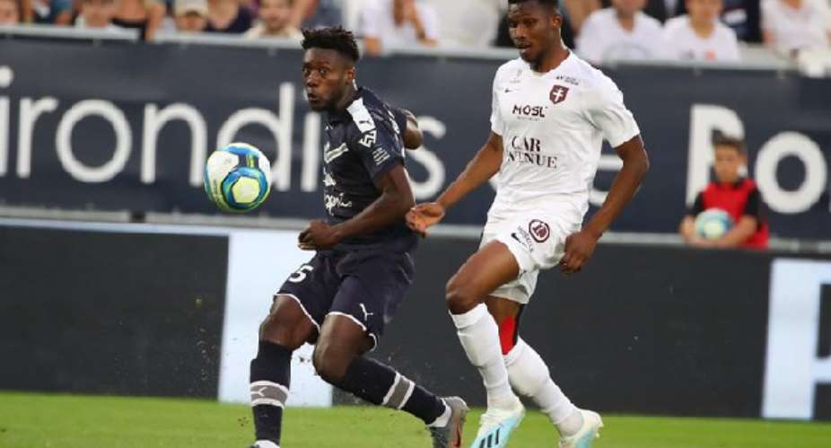 Ghana Defender Enock Kwateng Name In French Ligue 1 Team Of The Week