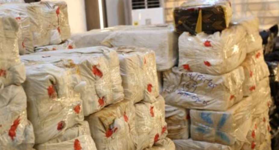 10 people including 4 customs officers held over drug trafficking through Ghana ports