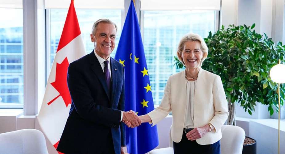 Canadian Prime Minister Mark Carney and European Commission President Ursula von der Leyen shake hands during a bilateral meeting in her office at the European Parliament in Strasbourg, France, 16 September 2026. -  Justin Tang/The Canadian Press via AP