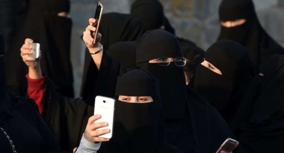 Al Jazeera Blocked On Snapchat In Saudi Arabia