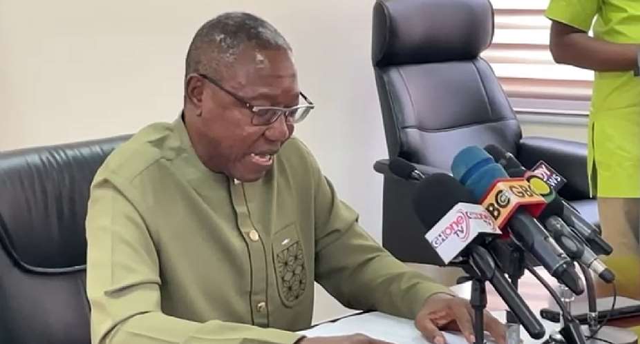 2025 BECE: 483,800 students secure SHS placement — Clement Apaak