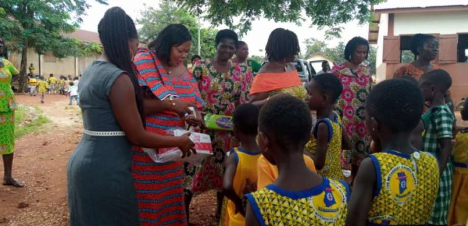 My First Day At School: Sunyani MCE Tours Schools