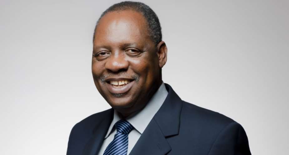 Former CAF President Issa Hayatou Back To Football