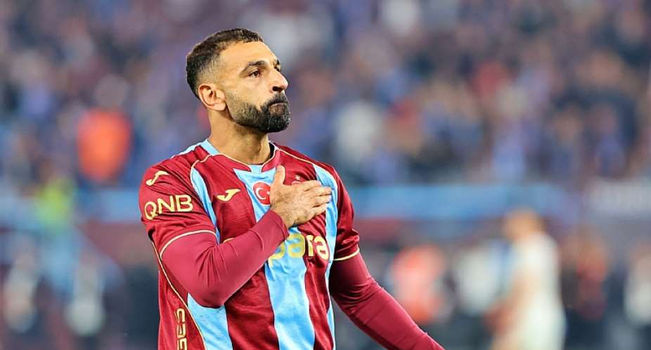 Mohamed Salah hat-trick spearheads Trabzonspor demolition of Galatasaray