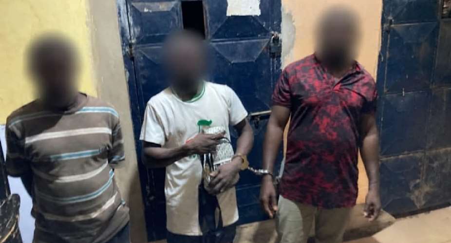 Oti Police intercept truck carrying suspected narcotic parcels