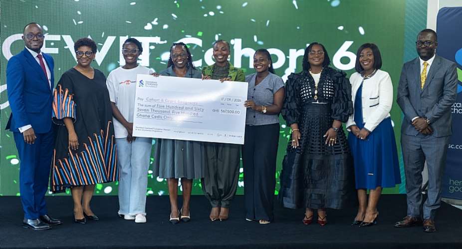Ten female entrepreneurs graduate from Standard Chartered Foundation Women in Tech Accelerator