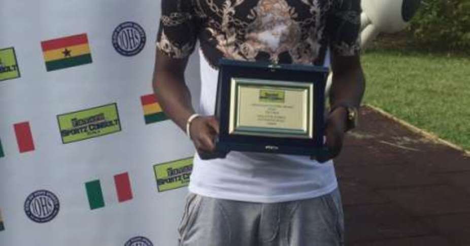Agyemang Badu: Udinese midfielder receives award as Best Ghanaian Player in Italy