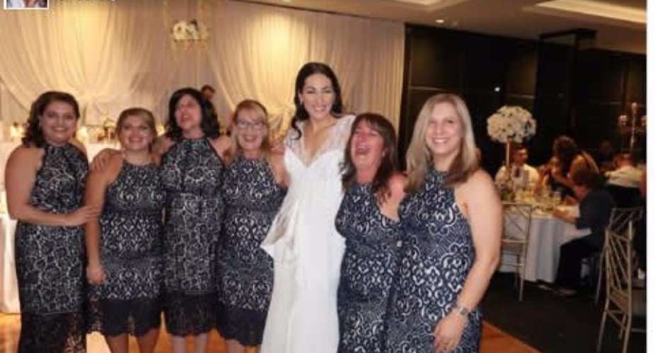 Six Women Wore Same Dress To Wedding Ceremony