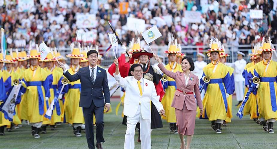 Chairman of HWPL, Chairwoman of IWPG, General Director of IPYG Entered the Stadium