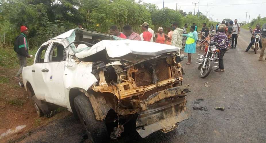 How Residents, Eye Witnesses Ignored Accident Victims, Stole GH500,000 Fom Bullion Van