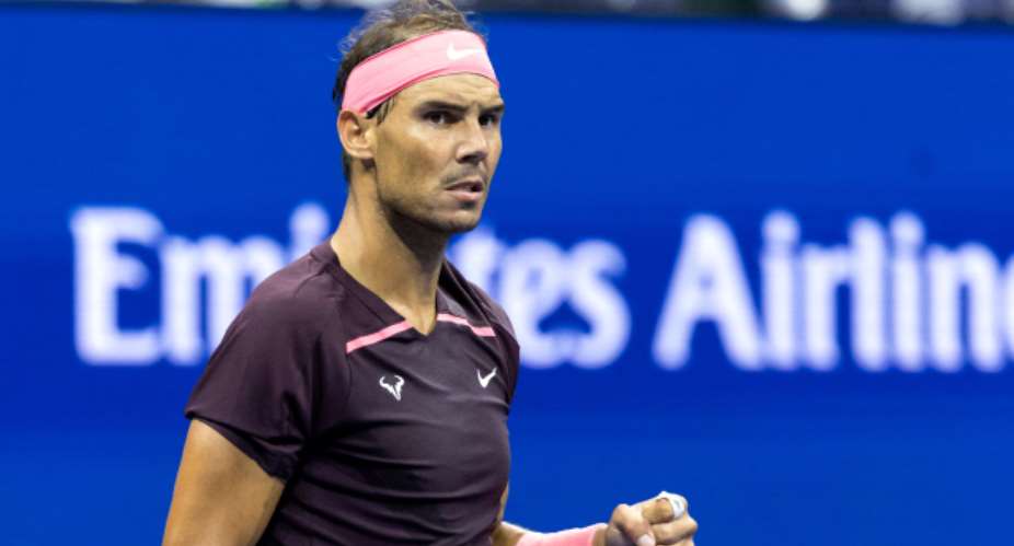 US Open: Rafael Nadal overcomes early struggles to beat Fabio Fognini