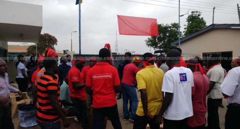 Ghanaian Times Workers To Return To Work Temporarily After Police CID Intervention