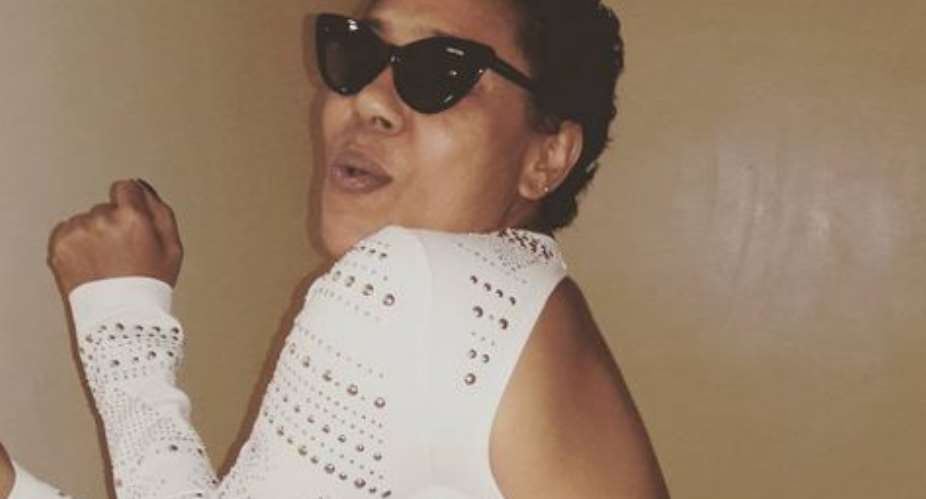 Actress, Shan George till in the Market, Shares Sexy Photo even at 47
