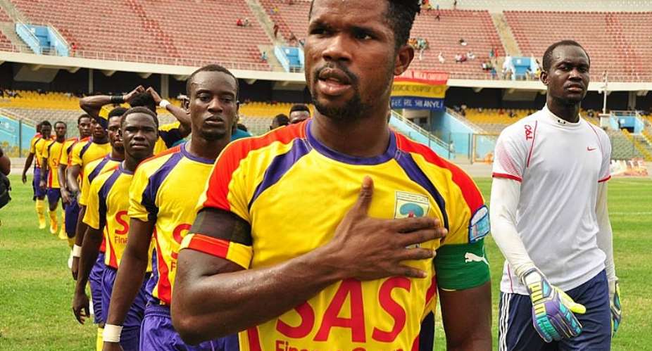 Hearts captain Robin Gnagne agrees deal to pen one-year extension