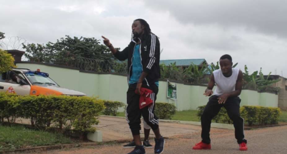 Photos: Paa Kwasi Dobble shoots Awuor music video