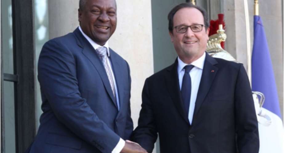 French President Franois Hollande Hosted President John Mahama In Paris