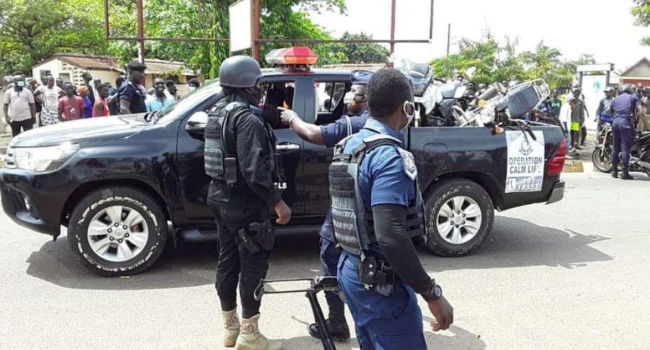 AR: Police arrest 396 suspected criminals; intercepts 793 motorbikes