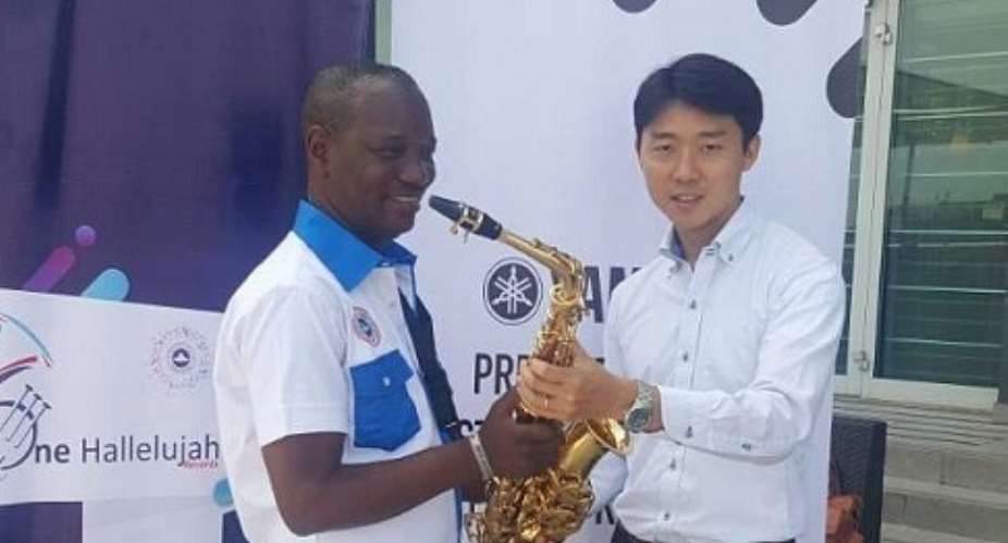 Popular Saxophonist, Pastor Kunle Ajayi Signs Brand Ambassador Deal With Yamaha